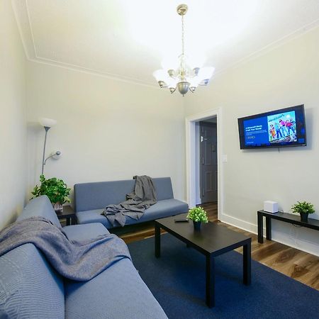 Charming 1Br Apartment Near Nyc Ideal For Urban Explorers Джерсі-Сіті Екстер'єр фото