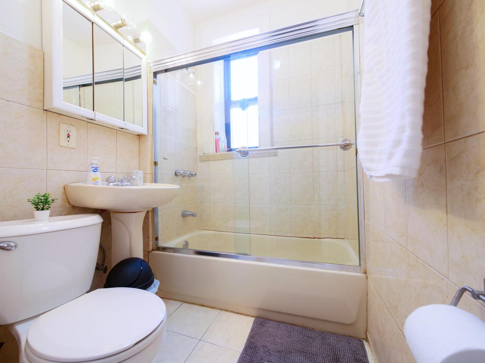Charming 1Br Apartment Near Nyc Ideal For Urban Explorers Джерсі-Сіті Екстер'єр фото