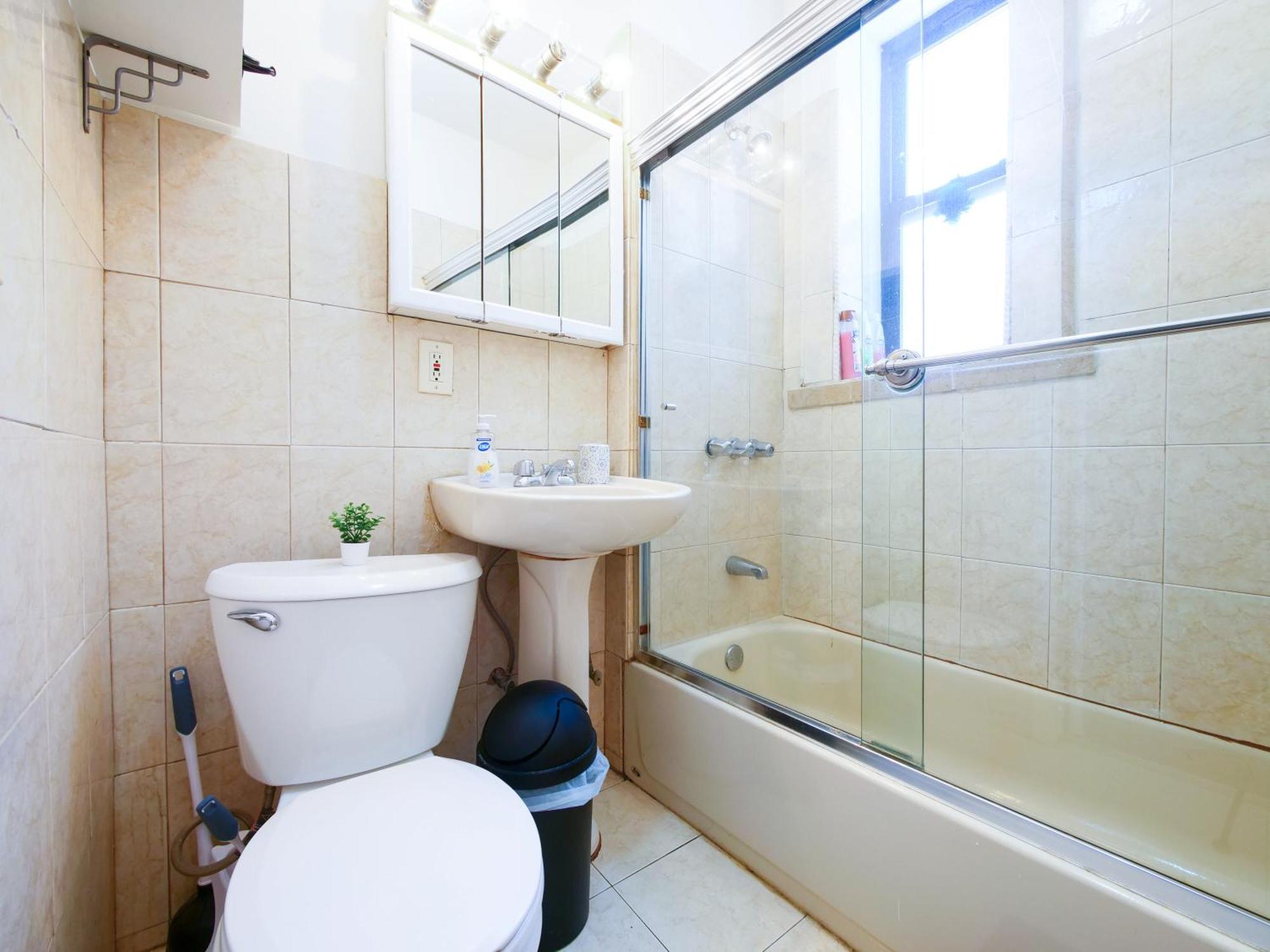 Charming 1Br Apartment Near Nyc Ideal For Urban Explorers Джерсі-Сіті Екстер'єр фото